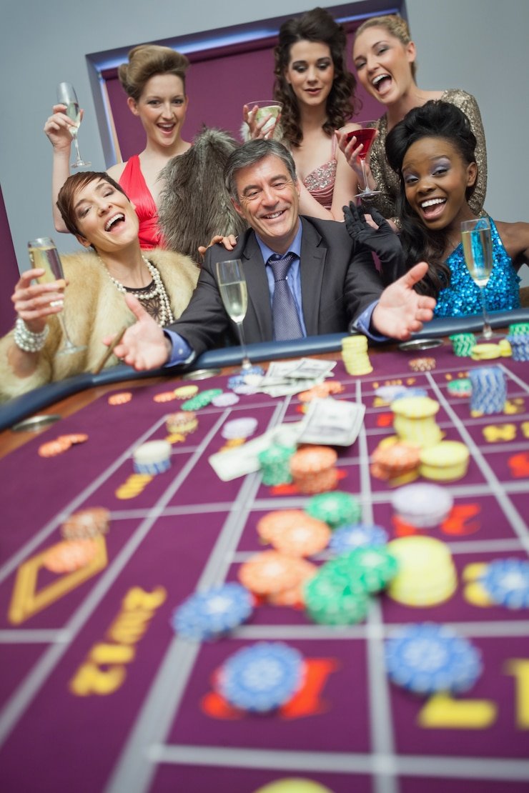 Dealer profesional lunabet di studio multi-kamera permainan blackjack live